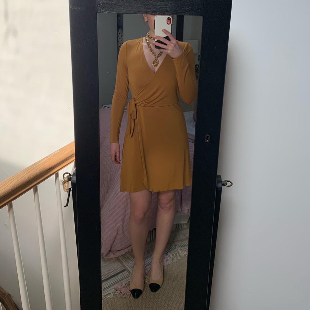 🍋 Yellow wrap dress 🍋